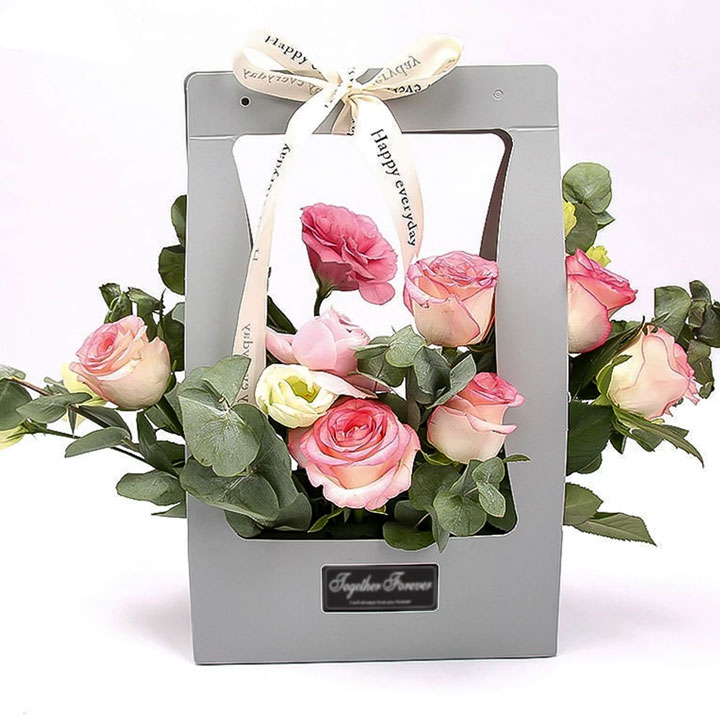 Flower Bouquet Carrier